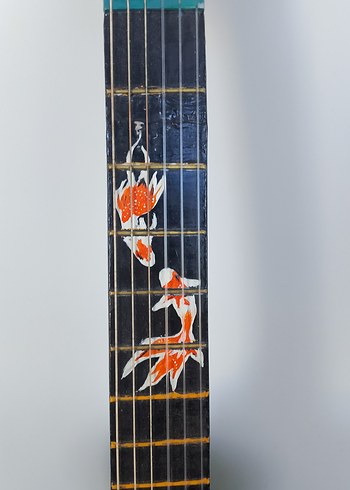 Renkli Balık Desenli Mavi Gitar - Görsel 4