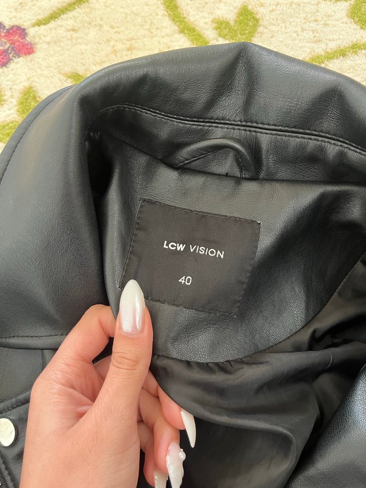 Kadın Siyah Deri ceket - Görsel 2