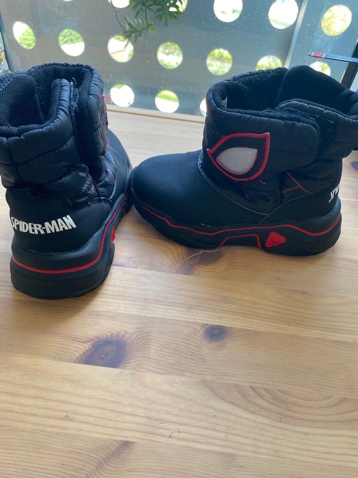 Spiderman çocuk bot - Görsel 4