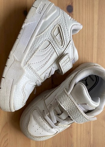 25 Beden beyaz Renk Puma çocuk spor ayakkabı