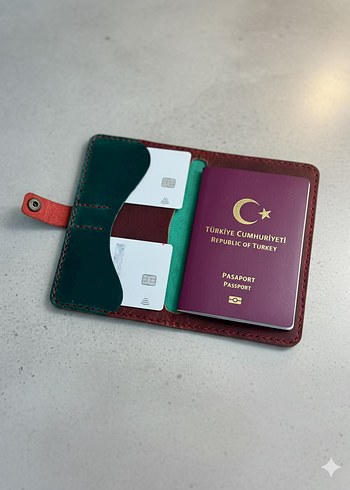 Diğer Yeşil Pasaport Cüzdanı