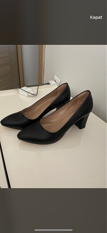 Topuklu siyah ayakkabı - Görsel 5