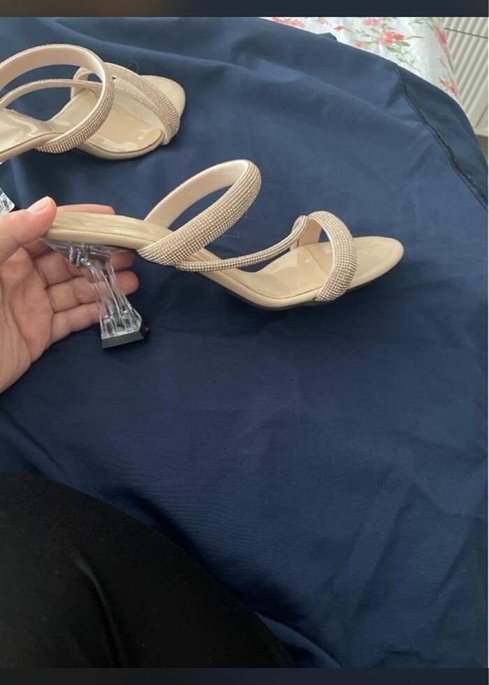 Topuklu terlik ayakkabı - Görsel 2