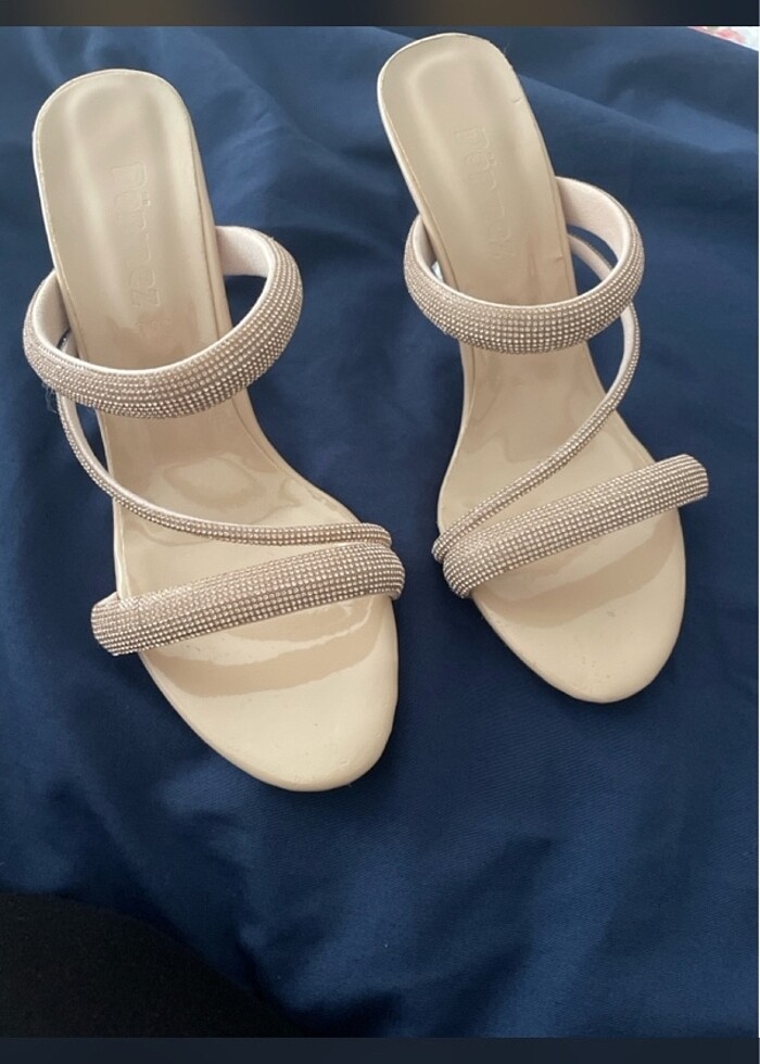 Topuklu terlik ayakkabı - Görsel 4