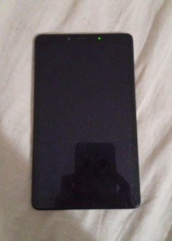 gri Renkli Tablet