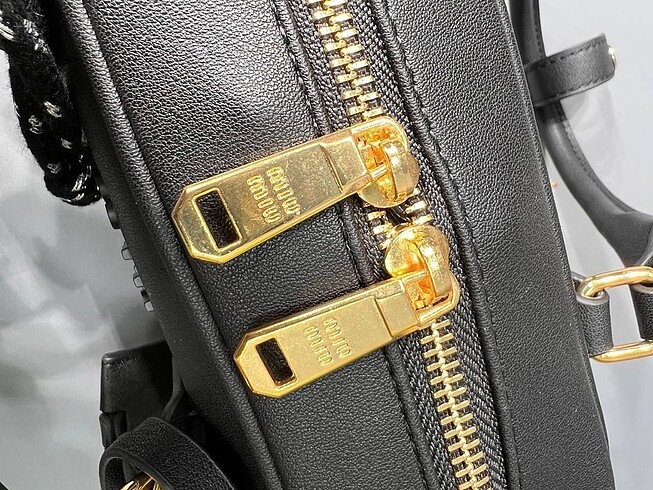 Diğer Miu Miu kadın çanta