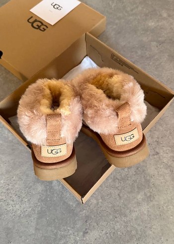 Ugg 38
