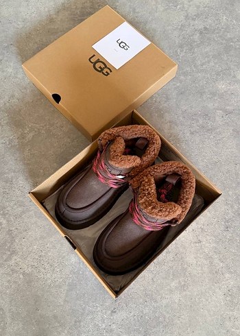 Ugg Kahverengi Kürklü Kadın Süet Dolgu Topuk Bot - Görsel 5