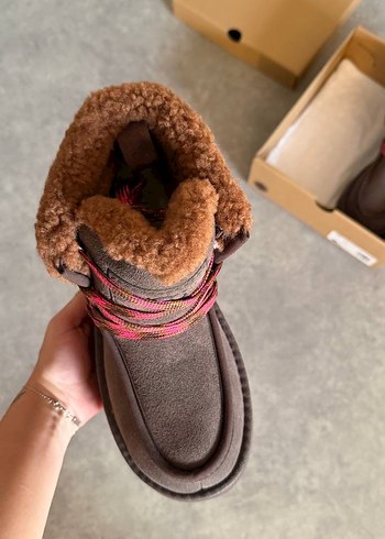 Ugg 38