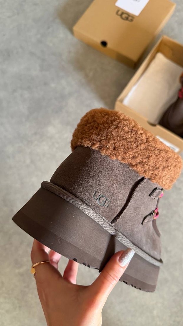 Ugg Kahverengi Kürklü Kadın Süet Dolgu Topuk Bot - Görsel 2