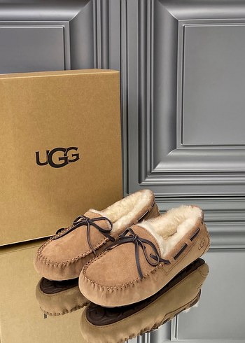Ugg 38