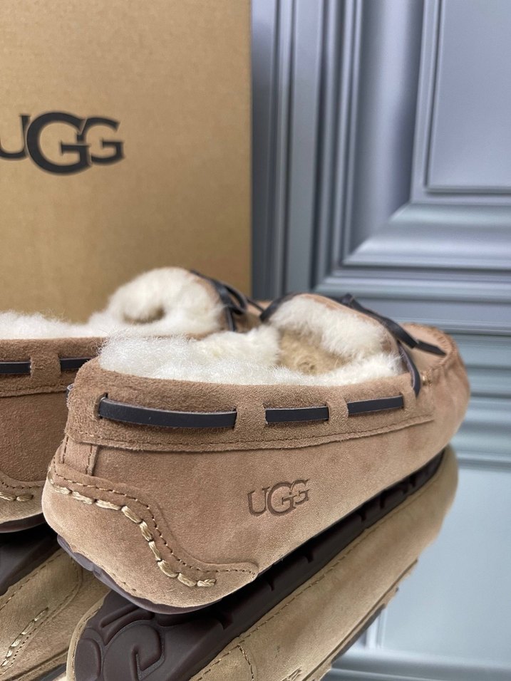 Bej Süet Kadın Toka Detaylı ugg - Görsel 3