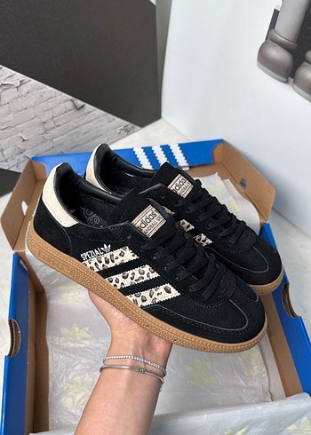 İTHAL Siyah Yılan Desenli Süet Kadın Spor Ayakkabı - Görsel 5