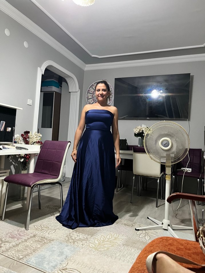 Drapeli Lacivert Uzun Straplez Kadın Abiye - Görsel 3