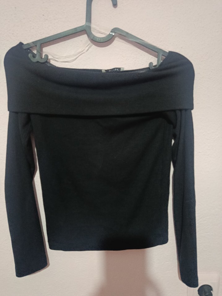 Siyah Triko Kayık Yaka Kadın Bluz - Görsel 2