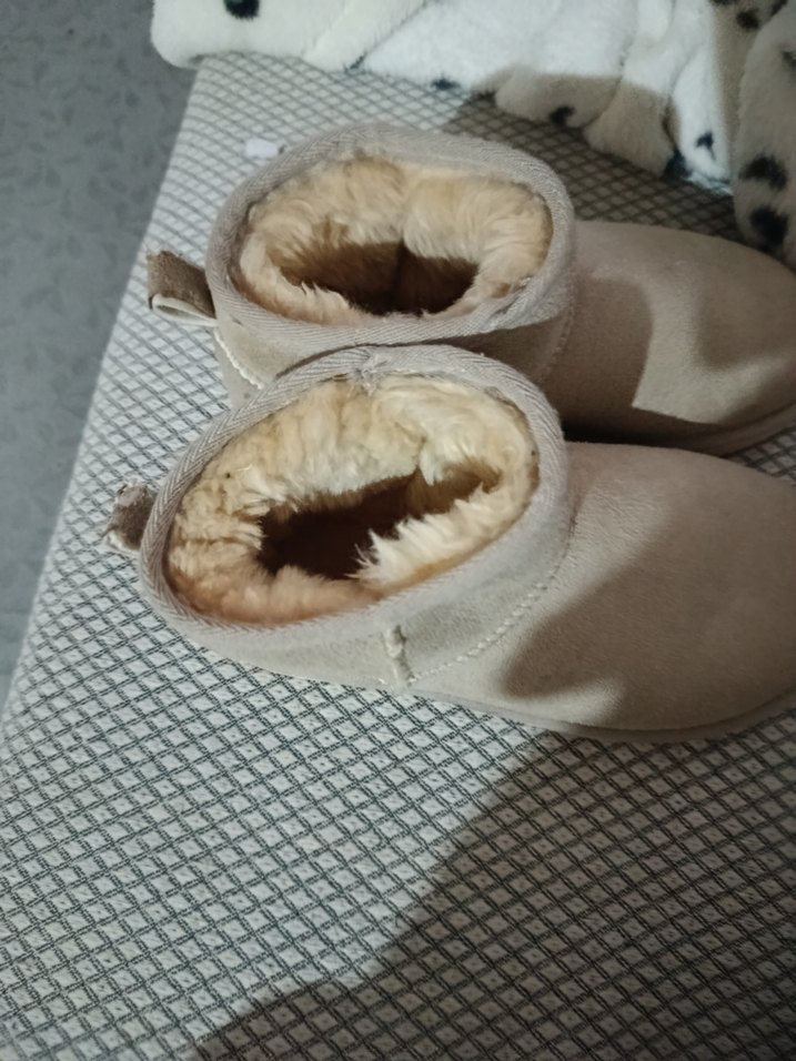 Bej Süet Kadın Kürklü  Bot - Görsel 3