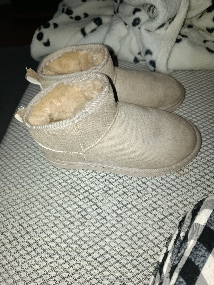 Bej Süet Kadın Kürklü  Bot - Görsel 2