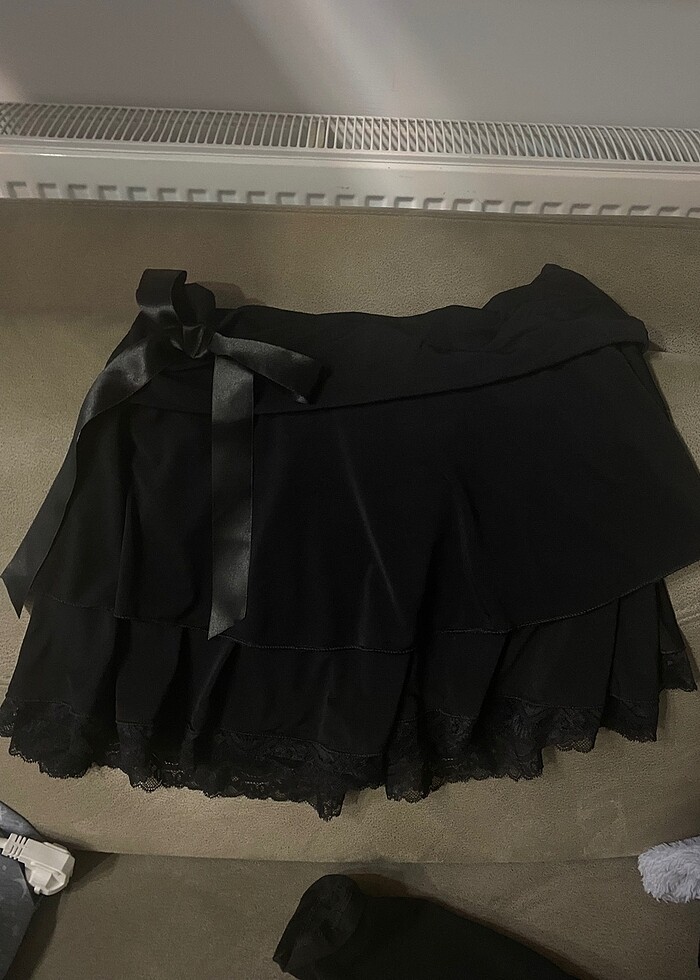 Kurdele ve Dantel detaylı etek - Görsel 5