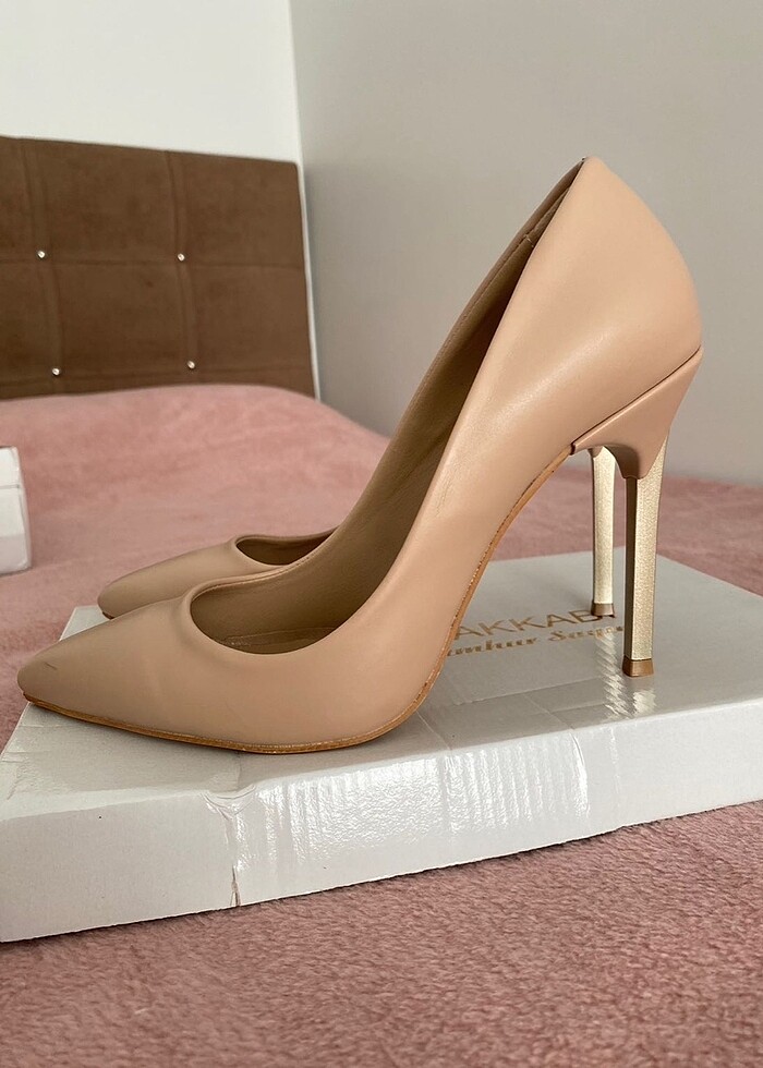 Topuk detaylı Deri stiletto - Görsel 2