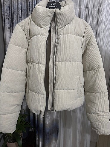 Only marka bej rengi kısa mont