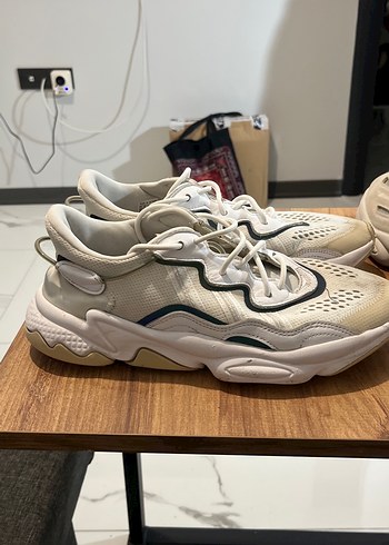 Beyaz Bağcıklı Kadın Spor Ayakkabı - Görsel 2