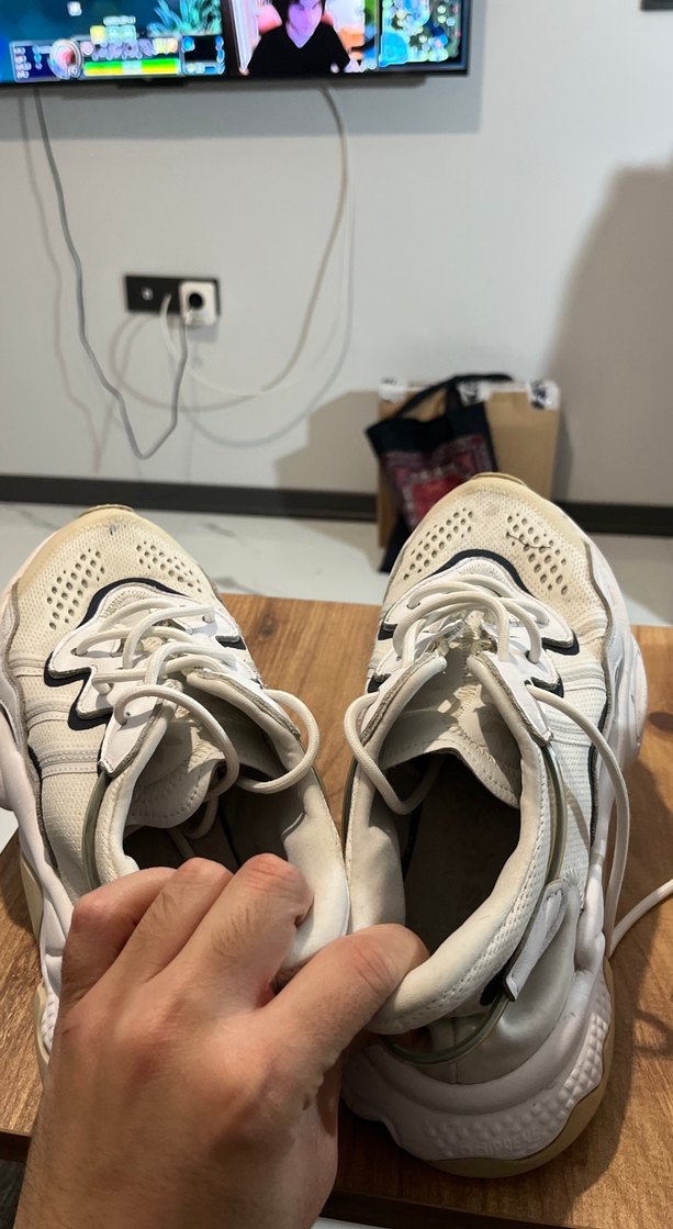 Beyaz Bağcıklı Kadın Spor Ayakkabı - Görsel 5