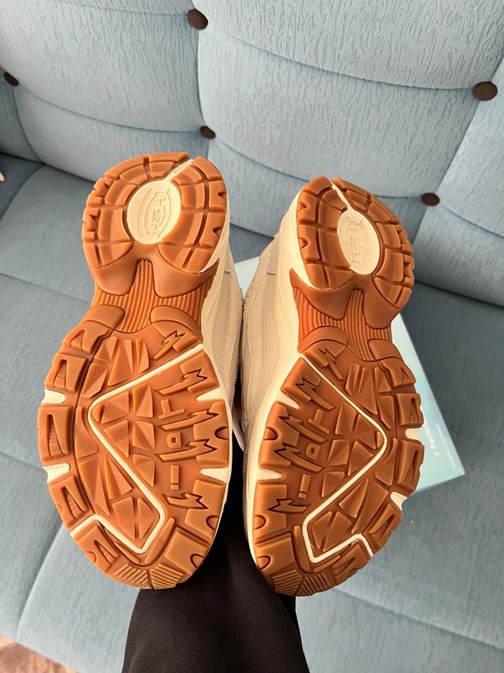 Beyaz Platform skechers
 Kadın Spor Ayakkabı - Görsel 3