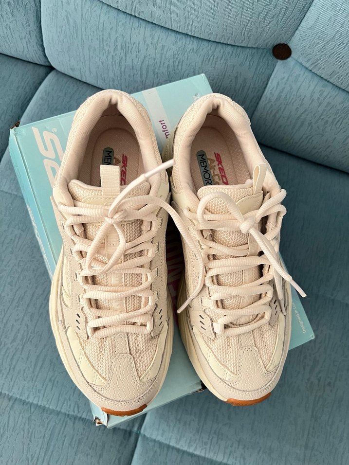 Beyaz Platform skechers
 Kadın Spor Ayakkabı - Görsel 4