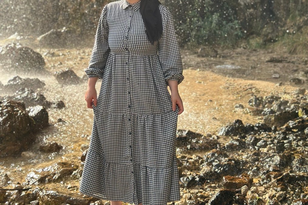 Önü full düğmeli yaz ayı için efil efil elbise - Görsel 2