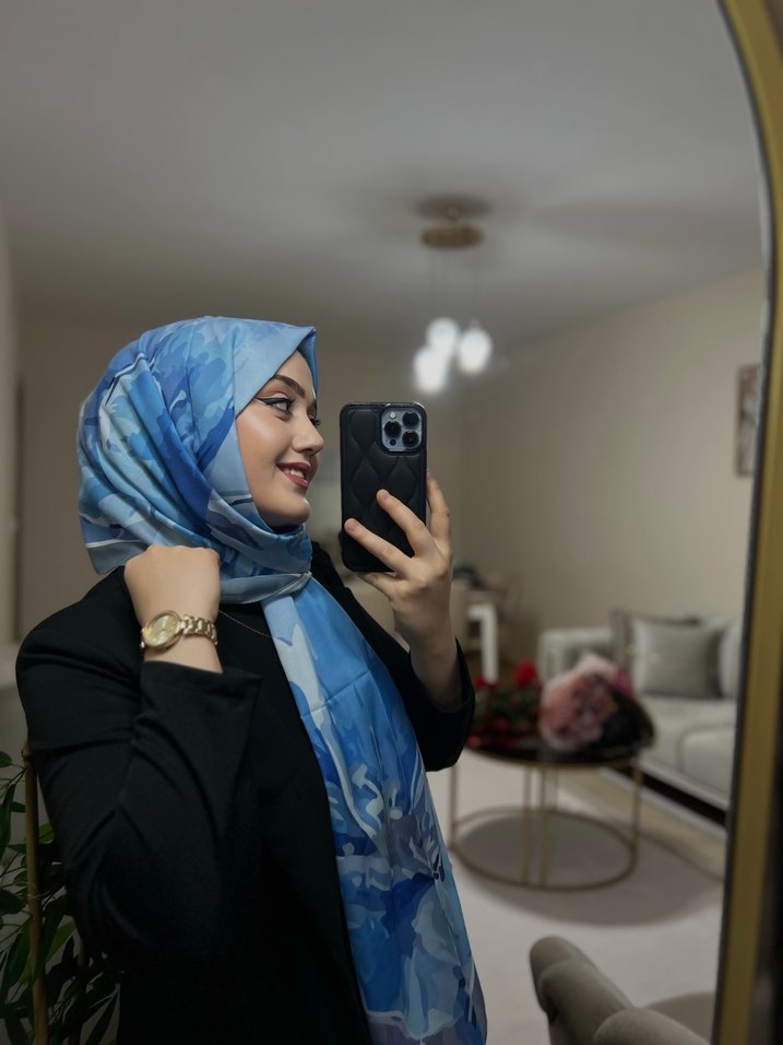 Çiçek desenli yeni moda şal - Görsel 2