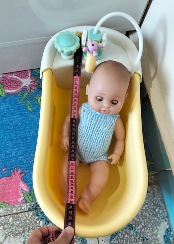 Beden Renk Sarı Bebek Küveti ve Oyuncak Bebek