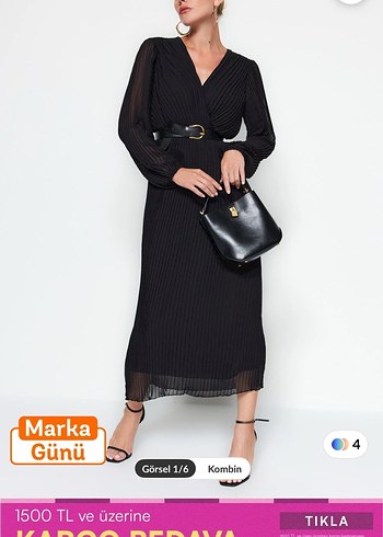 Siyah Deri Kemerli V Yaka Uzun Elbise