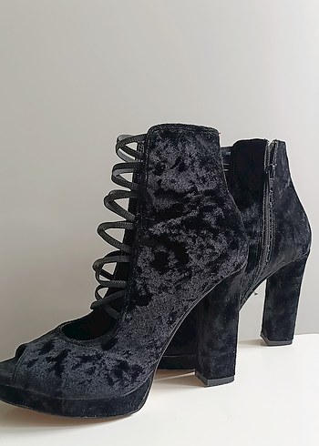 38 Beden siyah Renk Siyah Süet Bağcıklı Gotik Topuklu Ayakkabı