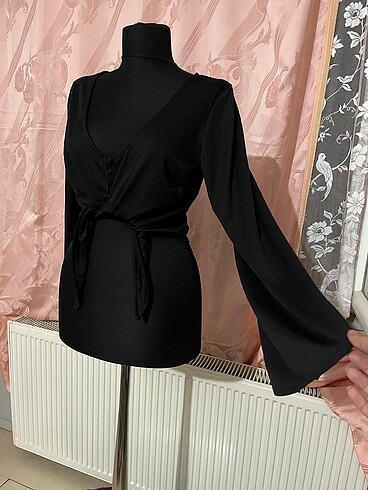 m Beden siyah Renk Şık crop bluz
