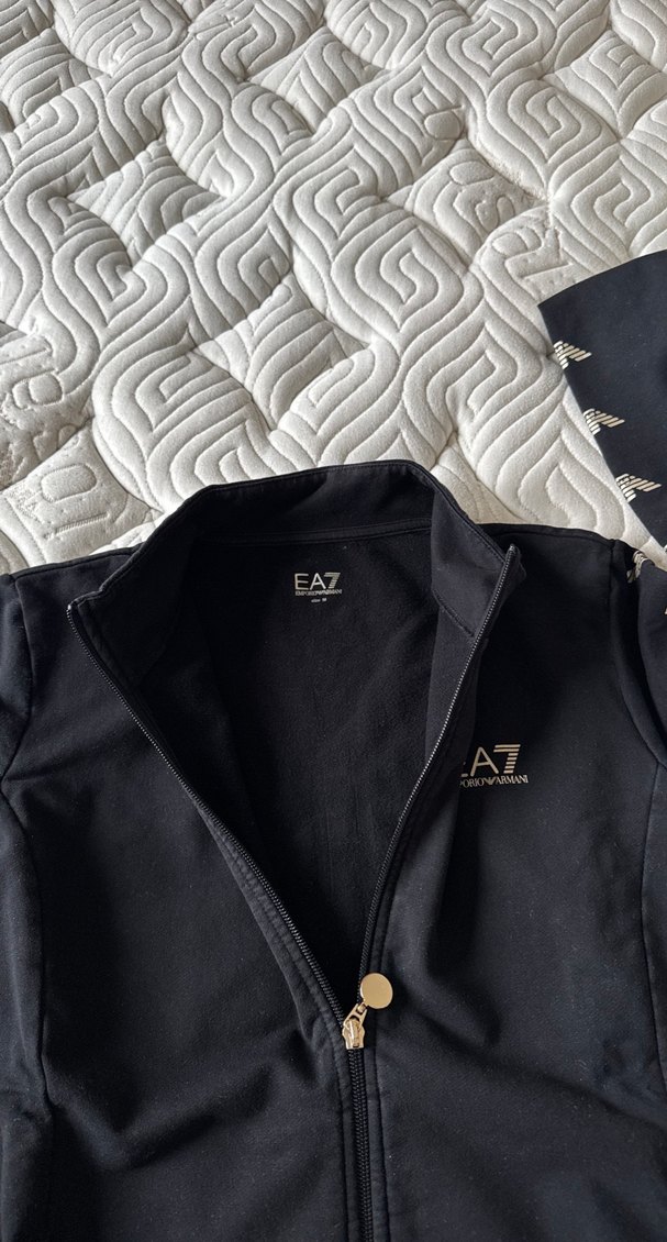 Emporio Armani Siyah Fermuarlı Kadın Eşofman Takımı — görsel 9/10