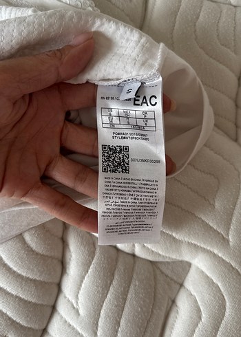 Guess pullu tshirt - Görsel 4