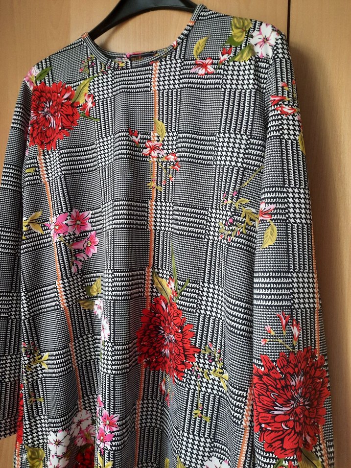 Uzun Kollu, Desenli, Düğmeli Gri Bohem Tunik - Görsel 3