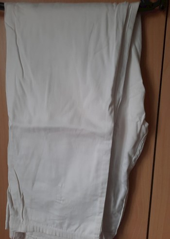 Kadın Beyaz Keten Midi Pantolon Fermuarlı - Görsel 3