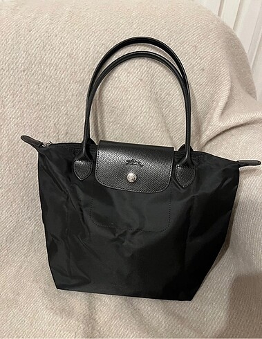Longchamp simsiyah model m