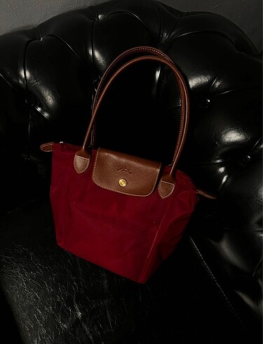 Longchamp Kırmızıya taba m model