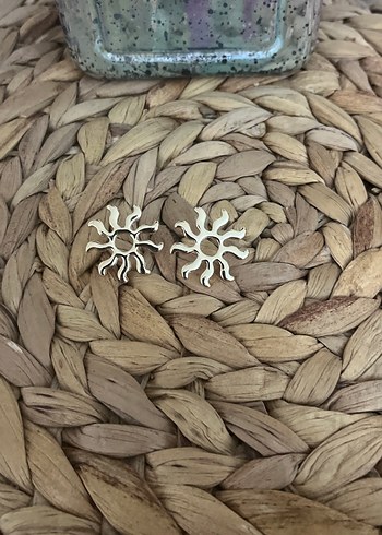 Vintage tarzda çelik küpeler hangisini istiyorsanız yazın lütfen - Görsel 2