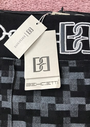 Bechetti İtalia Desenli Gri Midi Kalem Etek - Görsel 2