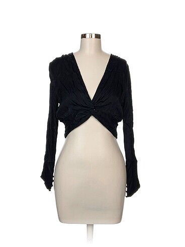 Zara Bluz %70 İndirimli.