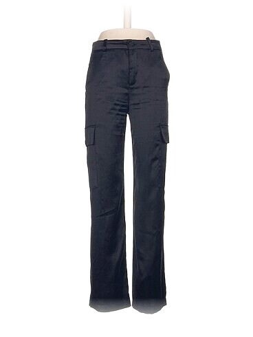 Zara Düz Kesim %70 İndirimli.