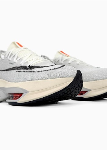 Beyaz Gri Nike Erkek Koşu Ayakkabısı - Görsel 3