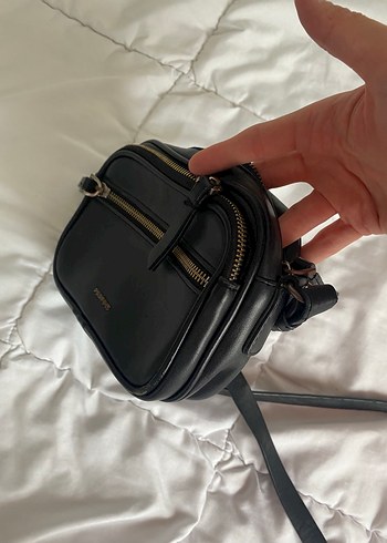 Siyah Deri Kadın Çapraz Çanta - Görsel 7