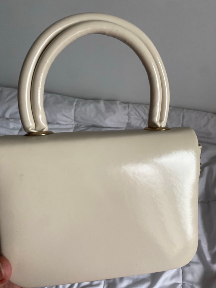 Zincir Detaylı Beyaz Deri Kadın Çanta - Görsel 2