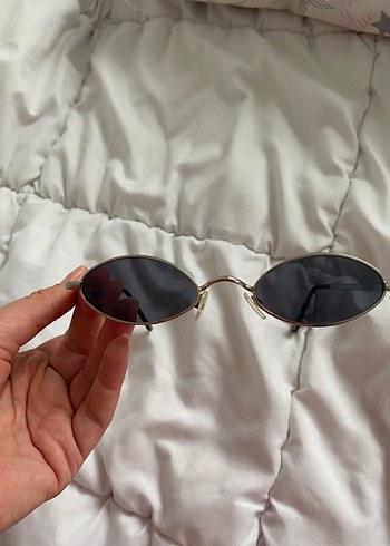Gri Minimalist Kadın Güneş Gözlüğü - Görsel 3