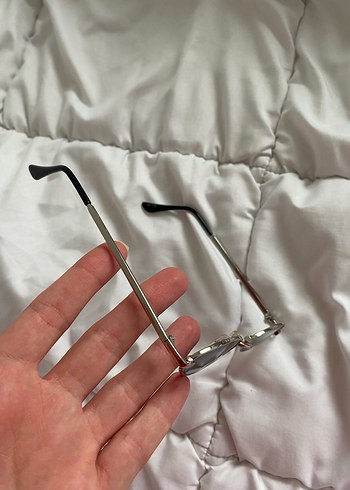 Gri Minimalist Kadın Güneş Gözlüğü - Görsel 2