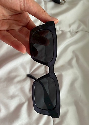 Siyah Kadın Gözlüğü - Görsel 3
